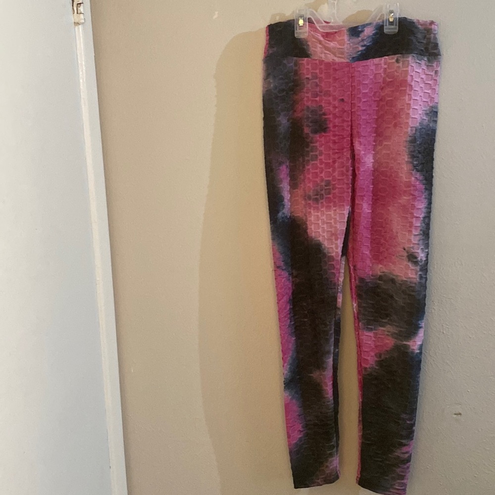 Athletic Butt lift leggings Only Used Once almost new.